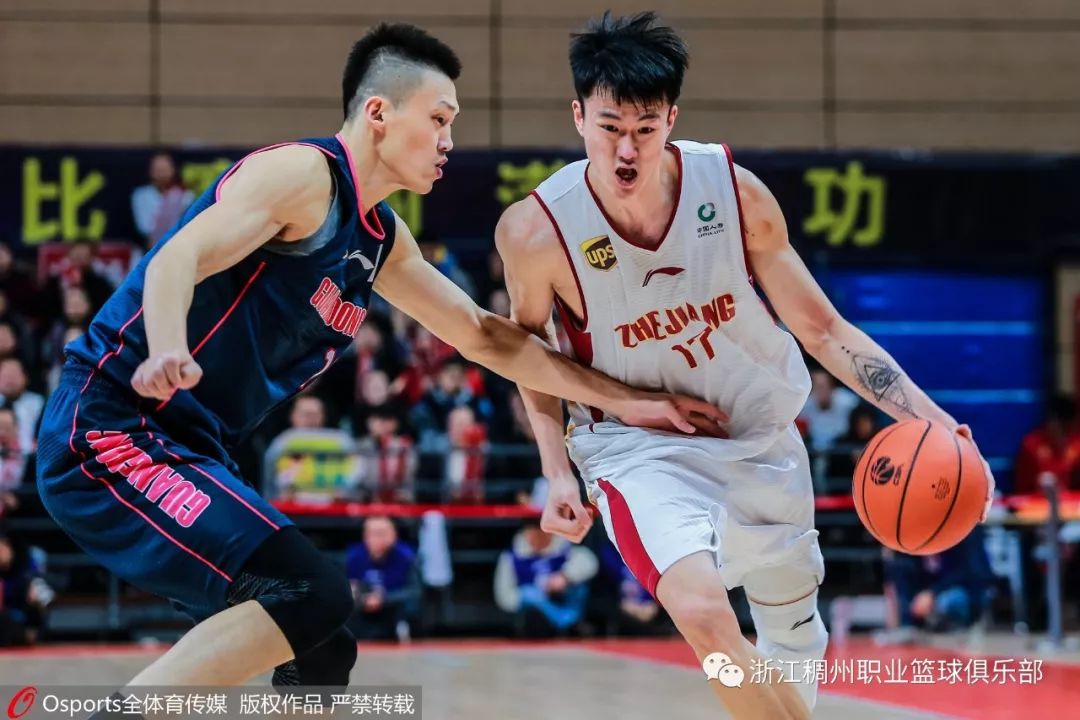 熊猫体育官方网站-转折点浙江稠州完成体检;欧超杯清晨攻防权衡;媒体盛赞;训练强度明显提升