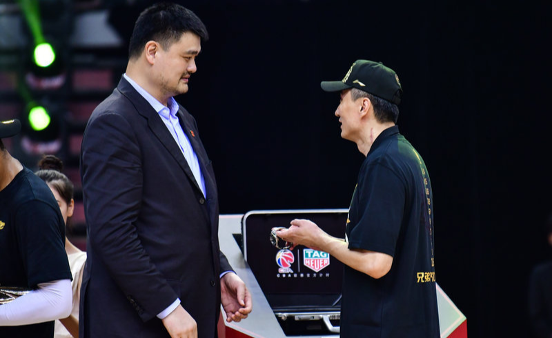 熊猫体育在线观看-篮球三步上篮慢动作gif